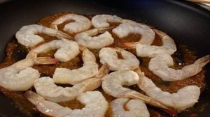 Салат Нежность с креветками и ананасом