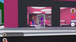 Танцую в роблокс