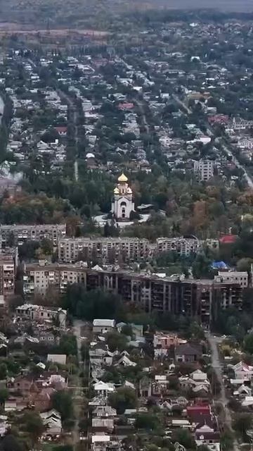 Дрон облетел Покровск, который штурмует армия России смотреть онлайн