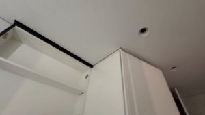 ЖК «City bay» г. Москва. Теневой профиль, встраиваемые треки, светильники с внутренней вклейкой