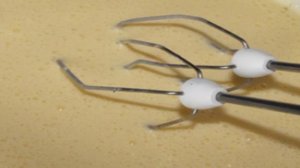 Курица в кляре на сковороде