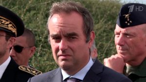 Во Франции спустя пять дней после отставки главой правительства снова назначен Себастьян Лекорню