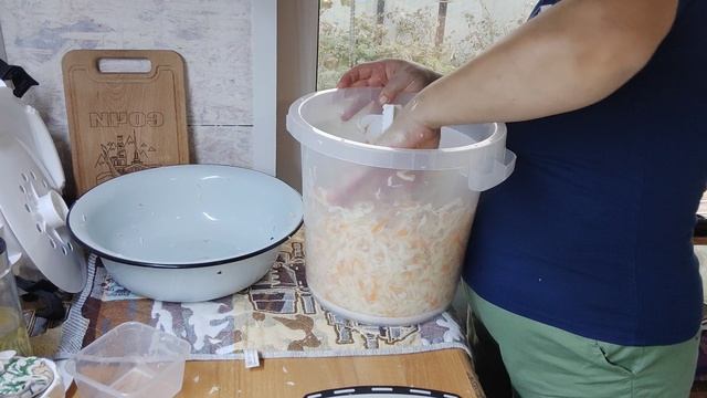 обзор баченка для квашения капусты, ну и рецепт квашеной капусты (11.10.25)