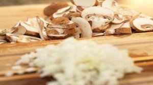 Салат Наслаждение с курицей