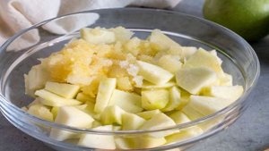 Пирог Неженка с яблоками