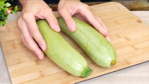 Любимое блюдо моего мужа, от которого он похудел на 2 кг за 3 дня! Этот салат бесподобен!