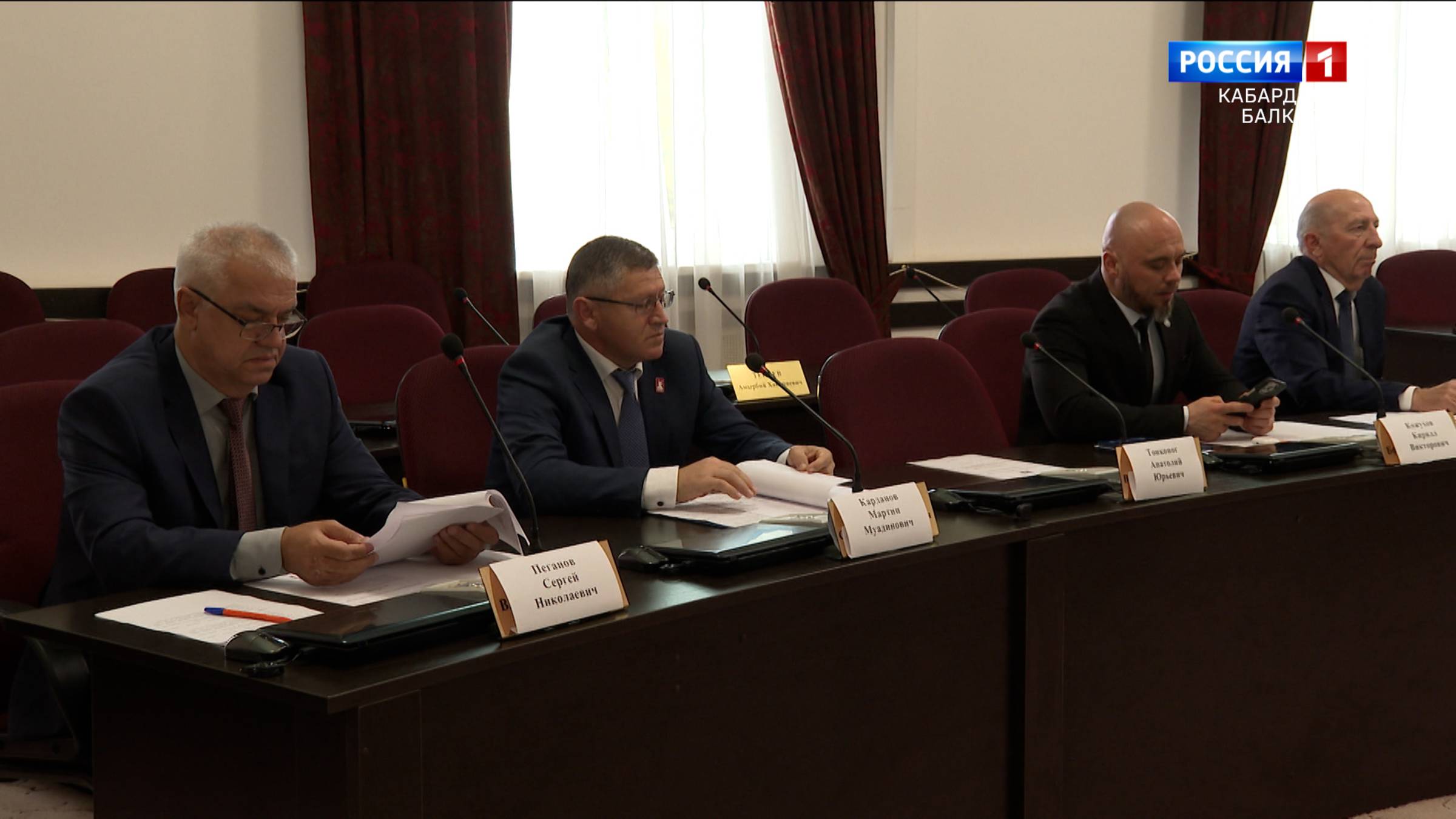 В Парламенте КБР обсудили подготовку к отопительному сезону