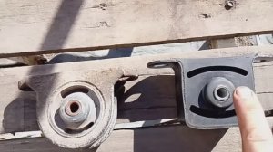 Из-за чего вибрация?Замена опор раздатки на ниве.Сумашедшая вибрация!! Нашёл причину(копеечную)!!!