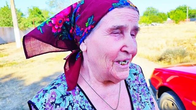 УКРАИНЦЫ ВСТРЕЧАЮТ РОССИЯН. НЕОЖИДАННО ПРИЕХАЛИ к пенсионерам