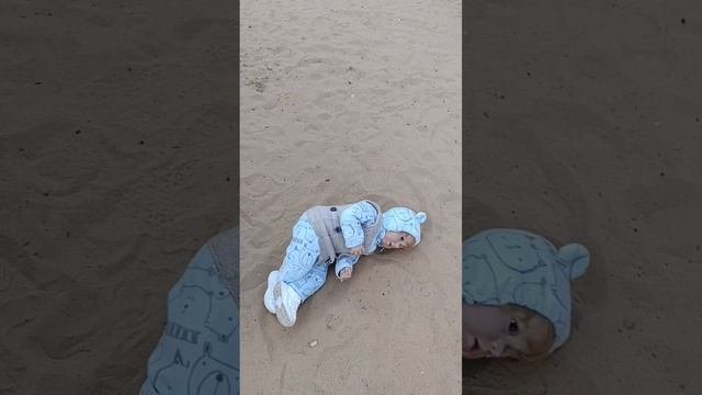 Лиам упал на прогулке 3 раза???!!!!!?!?!?😱😱😱😱😱😱😱😱😱😱😱😱😱😱😱😱🙈🙈🙈🙈🙈🙈😱🙈😱🙈