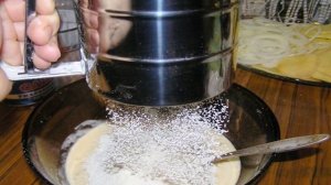 Пирог рыбный с сайрой