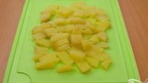 Салат с семгой и картофелем