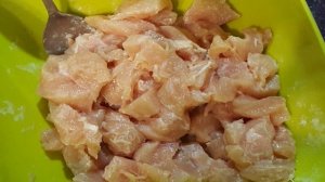 Курица в кисло-сладком соусе с кунжутом