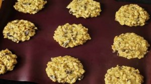 Овсяное печенье с бананом и шоколадом