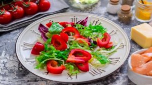 Салат с соленой красной рыбой