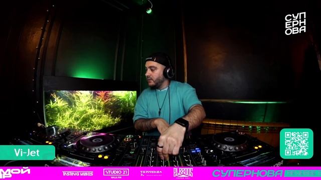VI-Jet - ELBROOS _ LOUNGE HALL STREAM