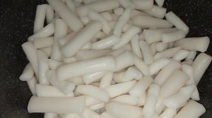 Сливочный (сырный) токпокки — нежное и необычное блюдо ✨🧀🔥