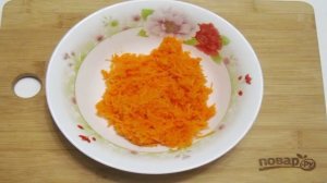 Салат с сыром и чесноком