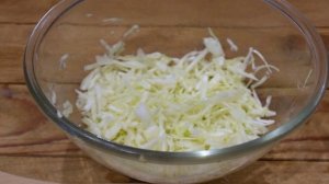 Салат Новогодний с курицей и черносливом