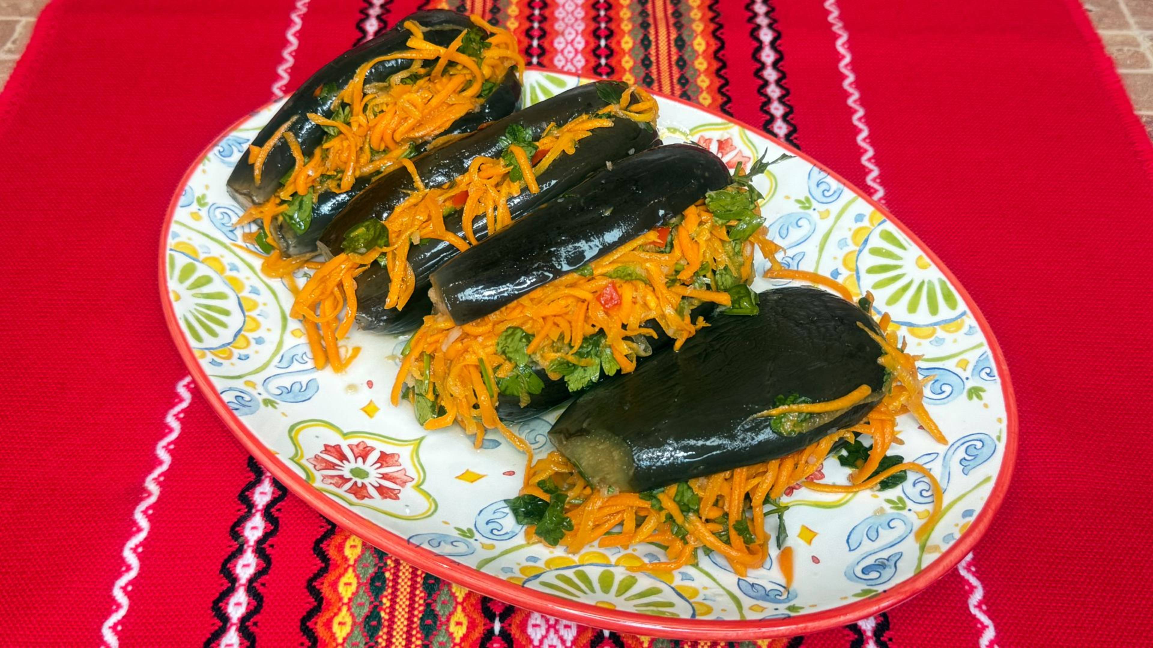 Квашеные Баклажаны с Морковью, Чесноком и Зеленью