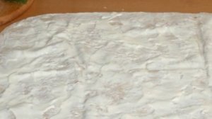 Рулет из лаваша с ветчиной и огурцом