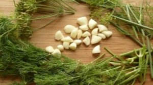 Огурцы в бочке