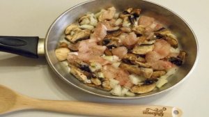 Салат Новогодний с курицей