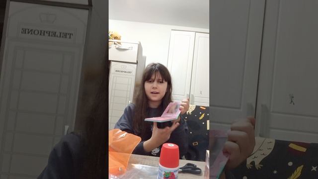 Распаковка детской кокосметики