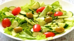 Салат с тунцом и каперсами