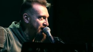 ＂Шапочка＂, поёт Илья Оленев