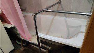 Поручень для входа в ванну