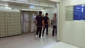 Tesla официально представила свой новый телефон, который стоит 789$.