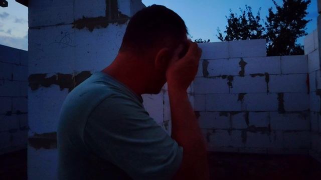 Жизнь в деревне. Собираем в лесу грибы и бруснику.