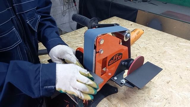 ГРИНДЕР ПОД УШМ. смотреть онлайн