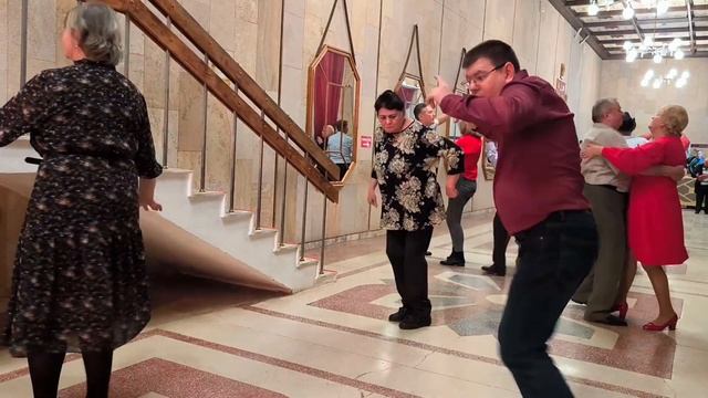 Казахский хит! Белгород, сокол, белгородские танцы.