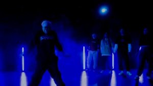 B-Boy Freestyle MAXIMAZER - Everybody Dance