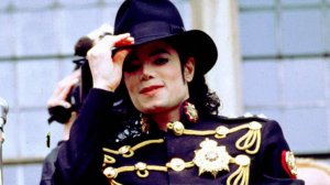 Майкла Джексона обвинили в 25-летнем насилии над пятью детьми