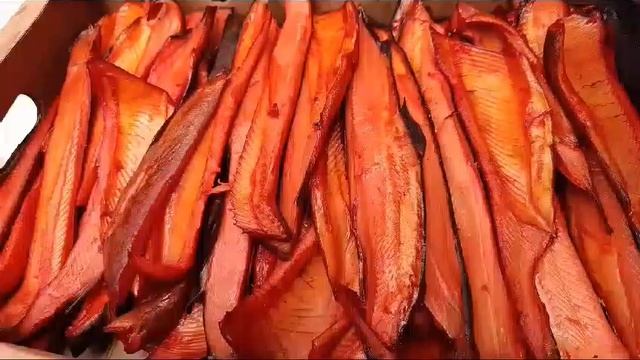 Брюшки лосося холодного копчения