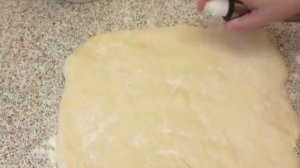 Пшеничные булки с тмином и кунжутом