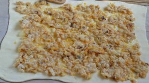 Рулет из рыбы с сыром