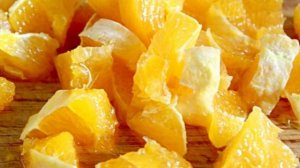 Салат из апельсинов и яблок