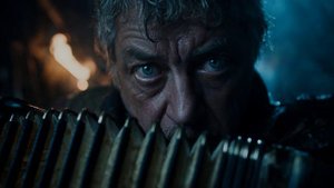 Играй баян златые горы.