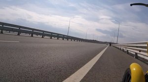 По мосту через Волгу и обратно на гибриде, малокубатурном скутере и электросамокате.