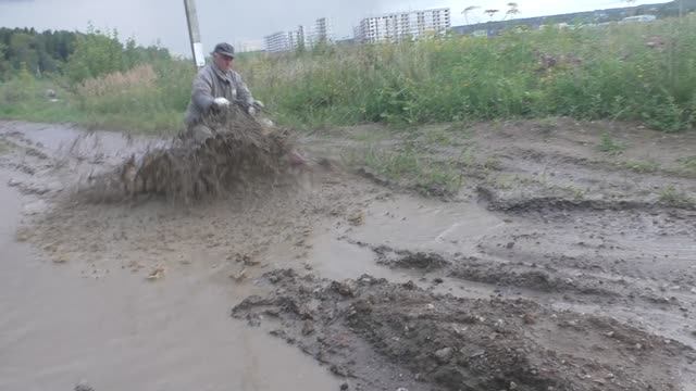 Мою Гавнокросс в луже