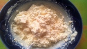 Рулет из лаваша с сыром, ветчиной и морковкой