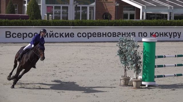 Второй день соревнований, маршрут 115 см, двухгитовой
