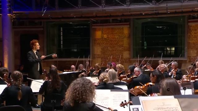 Nicolт Foron & London Symphony Orchestra