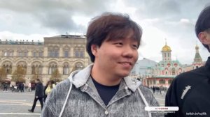 Пою известную китайскую песню для студентов из Китая :)