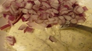 Салат из авокадо с креветками