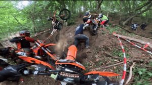 Экстремальное Эндуро  Жёсткая гонка.